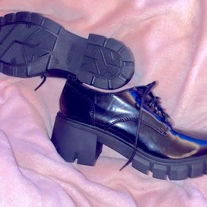 WOMEN'S MADDEN GIRL BLACK BOOTS